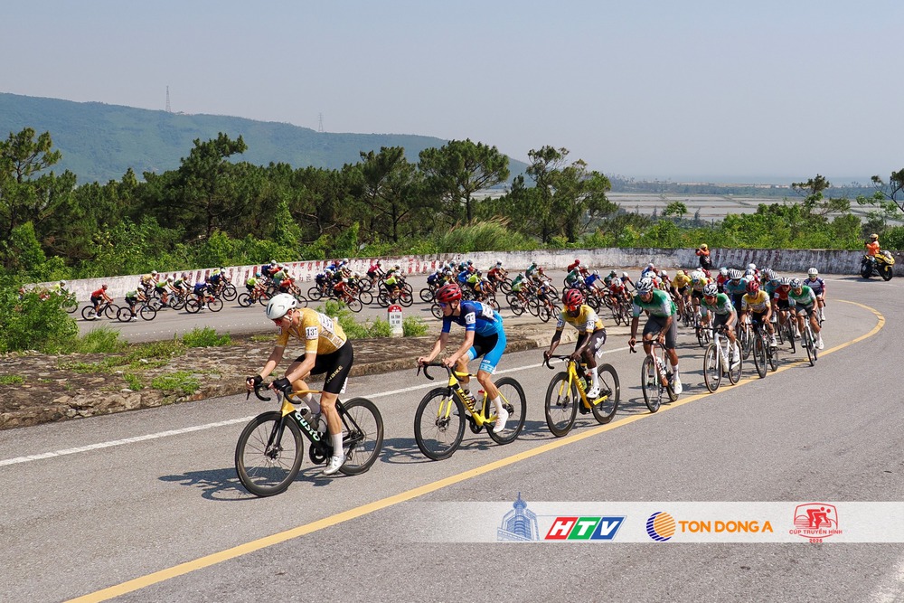 Cúp Truyền hình 2026: Hành trình "Non sông liền một dải" – Nối dài mạch nguồn dân tộc- Ảnh 17. Cúp Truyền hình 2026: Hành trình "Non sông liền một dải" – Nối dài mạch nguồn dân tộc- Ảnh 17.