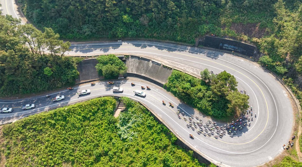 Cúp Truyền hình 2026: 7 ngọn đèo huyền thoại nối liền mạch sống di sản - Ảnh 11.