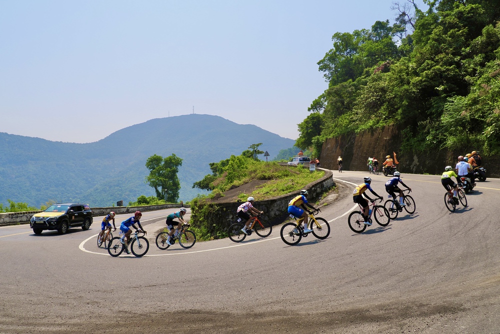 Cúp Truyền hình 2026: 7 ngọn đèo huyền thoại nối liền mạch sống di sản - Ảnh 7.