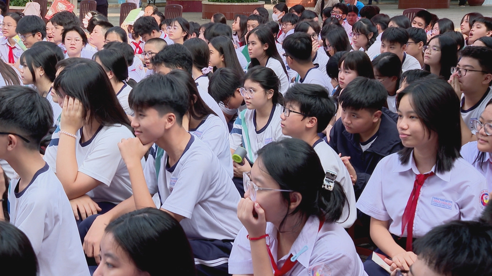Đưa công nghiệp văn hóa thành ngành kinh tế mũi nhọn - Ảnh 12.