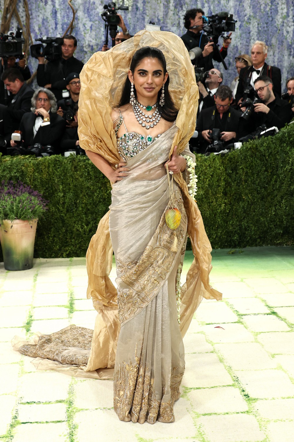 Met Gala 2026 - Sự trở lại của "đêm hội thời trang" lớn nhất hành tinh - Ảnh 102.