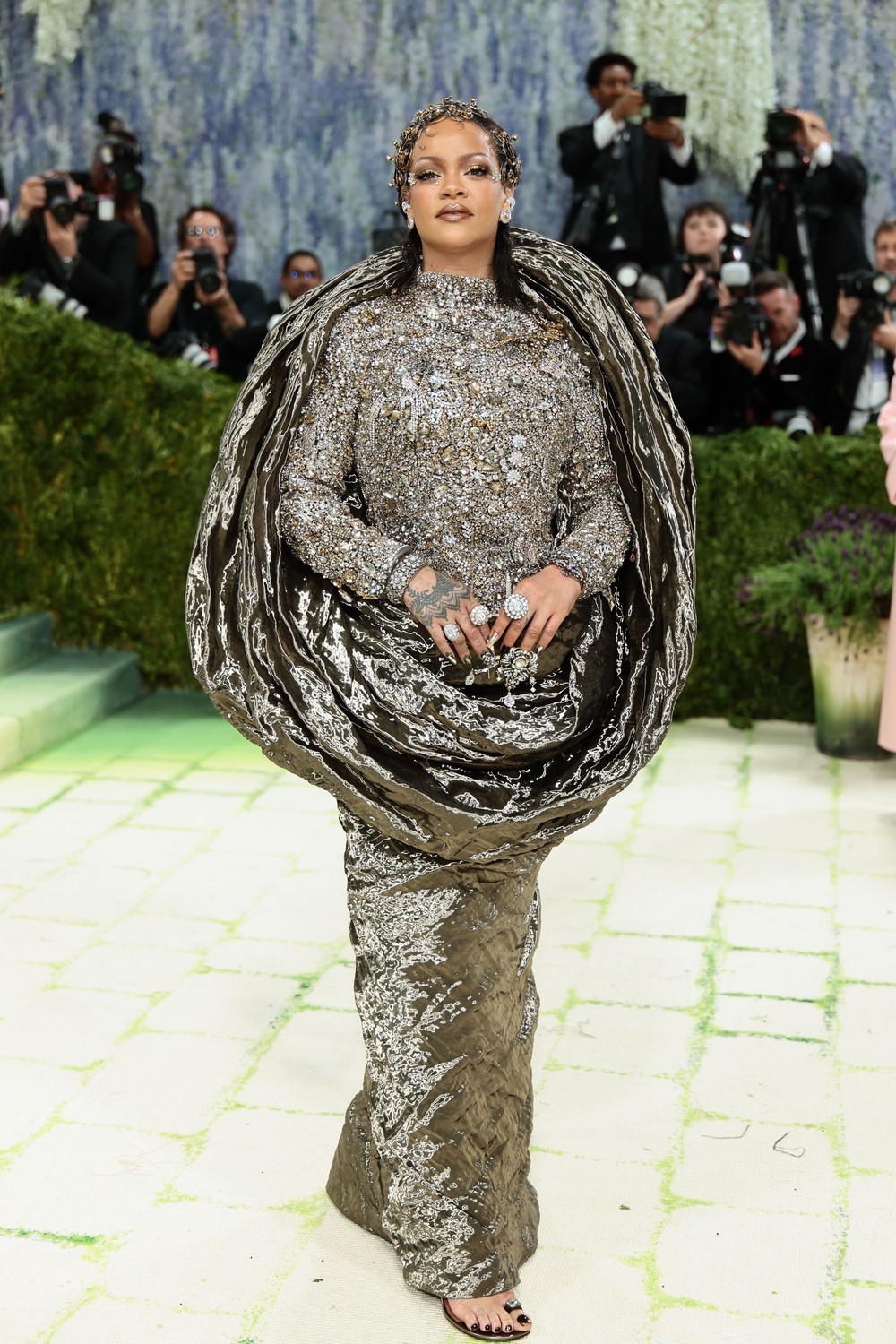 Met Gala 2026 - Sự trở lại của "đêm hội thời trang" lớn nhất hành tinh - Ảnh 58.