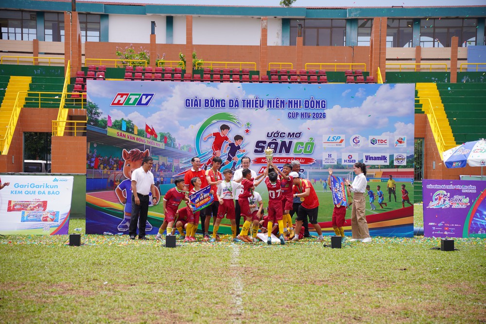 Ước mơ sân cỏ 2026 - Những ngày hè rực lửa cùng bóng đá- Ảnh 71.