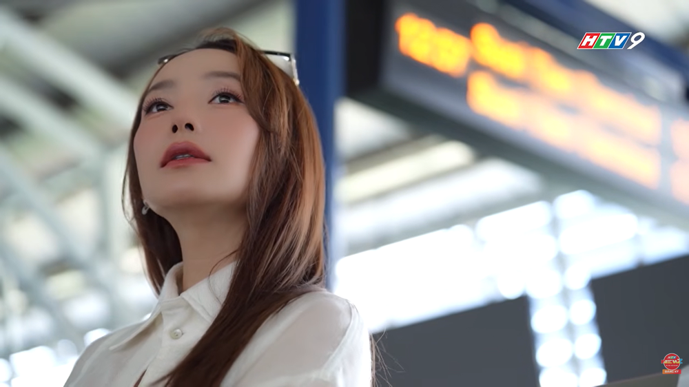 Minh Hằng lần đầu trải lòng về "Sức nặng của hào quang"- Ảnh 21.
