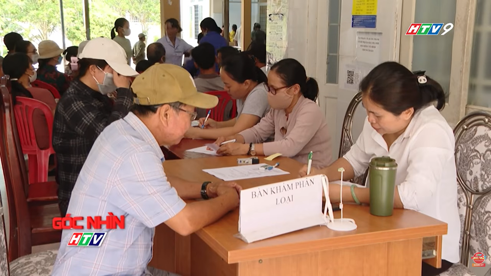 Khám sức khỏe toàn dân xóa rào cản, lan tỏa giá trị nhân văn- Ảnh 8.