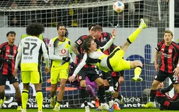 Vòng 16 Bundesliga: Dortmund chia điểm trên sân Frankfurt