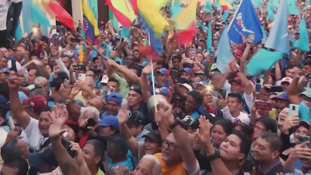 Nobel Hòa bình 2025 được trao cho nữ chính trị gia Venezuela Corina Machado - Ảnh 2.