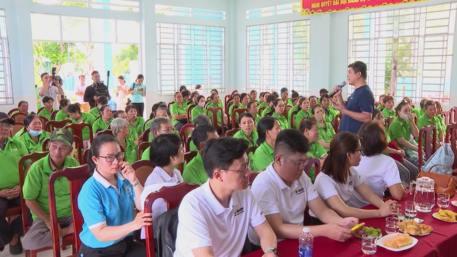Bình Khánh tổ chức sinh hoạt chuyên đề “An toàn lao động và sinh kế bền vững” cho người lao động ve chai - Ảnh 3.