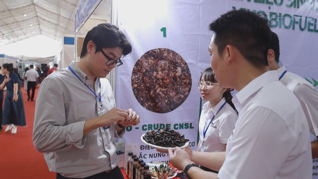Tỉnh Đồng Nai thúc đẩy chuyển đổi số mạnh mẽ nhân Ngày chuyển đổi số Quốc gia 10/10 - Ảnh 2.