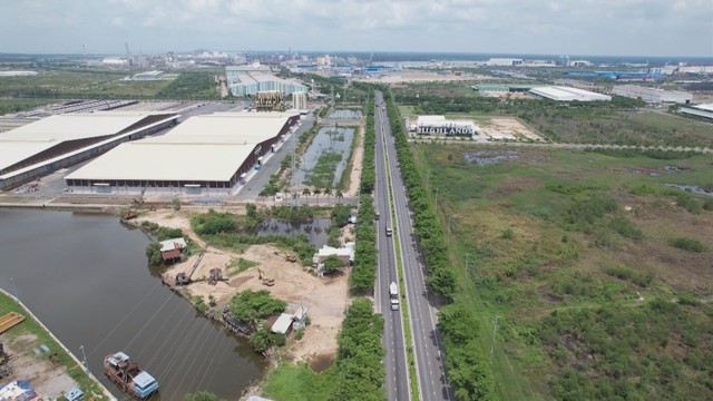 Chỉnh trang đô thị lan tỏa không khí chào mừng Đại hội Đảng bộ TP. Hồ Chí Minh - Ảnh 1.