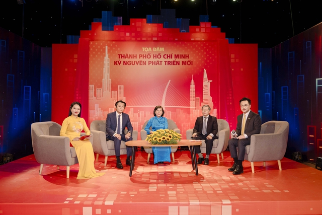 HTV phát sóng tọa đàm đặc biệt “Thành phố Hồ Chí Minh - Kỷ nguyên phát triển mới” - Ảnh 1.