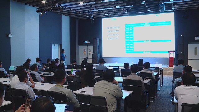 Tập huấn nâng cao năng lực sử dụng năng lượng tiết kiệm và hiệu quả cho cán bộ quản lý địa phương tại TP. Hồ Chí Minh - Ảnh 1.