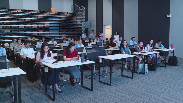 Tập huấn nâng cao năng lực sử dụng năng lượng tiết kiệm và hiệu quả cho cán bộ quản lý địa phương tại TP. Hồ Chí Minh - Ảnh 5.