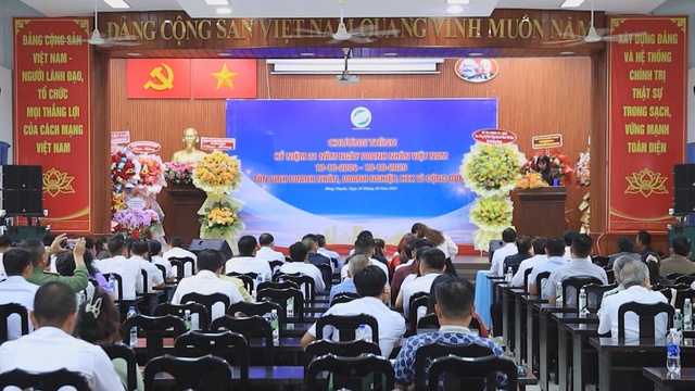 Xã Đông Thạnh tôn vinh doanh nhân, lan tỏa tinh thần cống hiến - Ảnh 2.