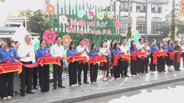 Sôi nổi thi đua hướng về Đại hội Đảng bộ TP. Hồ Chí Minh- Ảnh 1.