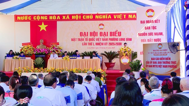 Đại hội Đại biểu Ủy ban MTTQ Việt Nam phường Long Bình nhiệm kỳ 2025 - 2030 - Ảnh 1.