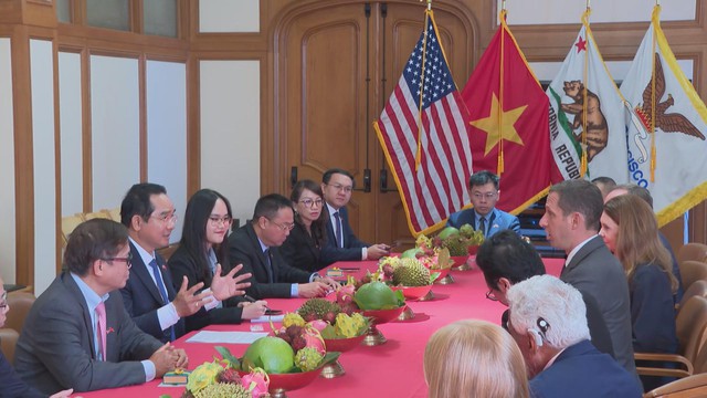Chủ tịch UBND TP. Hồ Chí Minh gặp Thị trưởng San Francisco, thúc đẩy hợp tác đổi mới sáng tạo- Ảnh 4. Chủ tịch UBND TP. Hồ Chí Minh gặp Thị trưởng San Francisco, thúc đẩy hợp tác đổi mới sáng tạo- Ảnh 4.