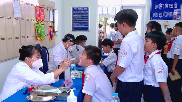 Hệ thống y tế TP.HCM chuyển mình sau hợp nhất địa giới, nâng cao chất lượng chăm sóc sức khỏe cho hơn 14 triệu dân - Ảnh 3.