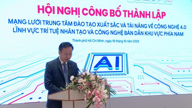 TP. HỒ CHÍ MINH THÀNH LẬP HAI MẠNG LƯỚI ĐÀO TẠO XUẤT SẮC VỀ AI VÀ BÁN DẪN - Ảnh 2.