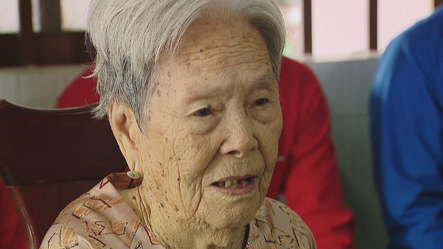 Vẽ Đẹp Hóa Thành Huy Chương: 95 Năm Tôn Vinh 8 Chữ Vàng Và Những Người Mẹ Việt Nam Anh Hùng - Ảnh 2.