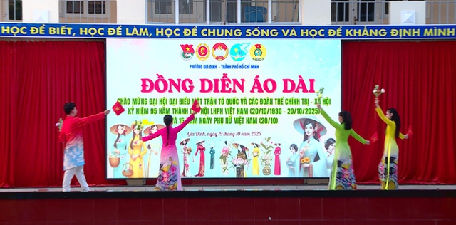 Duyên dáng áo dài Gia Định - Tôn vinh vẻ đẹp phụ nữ Việt Nam 20/11 - Ảnh 1.