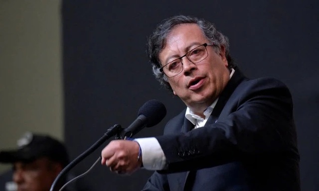 Tổng thống Colombia phản ứng trước cáo buộc của ông Trump - Ảnh 1.