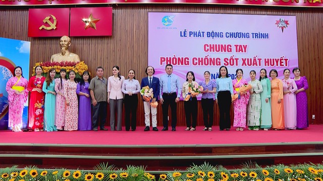 TP. Hồ Chí Minh: Tăng cường phòng chống sốt xuất huyết tại cộng đồng - Ảnh 10.