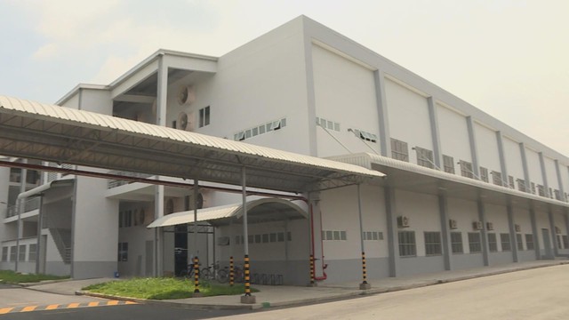 Kinh tế TP. Hồ Chí Minh khởi sắc, doanh nghiệp đẩy mạnh sản xuất cuối năm - Ảnh 1.