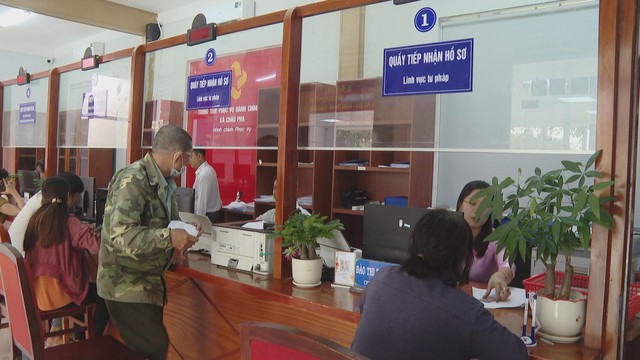 Từ chủ trương đến thực tiễn: Dịch vụ công trực tuyến còn nhiều rào cản - Ảnh 2.