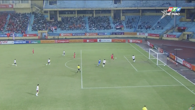 CAHN thắng derby ngành Công an: Bản lĩnh vượt khó trên sân Hàng Đẫy - Ảnh 1.