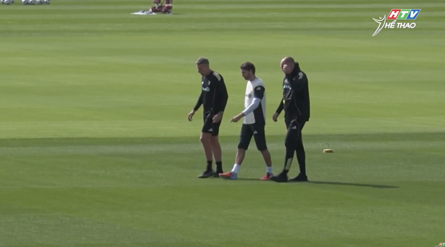 Điểm tin bóng đá Châu Âu: Juventus sa thải HLV, Brendan Rodgers rời Celtic và Cristiano Ronaldo Junior đã lên tuyển  - Ảnh 1.