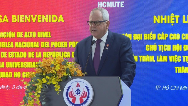 Đoàn đại biểu cấp cao Cuba thăm Trường Đại học Sư phạm Kỹ thuật TP. Hồ Chí Minh - Ảnh 4.