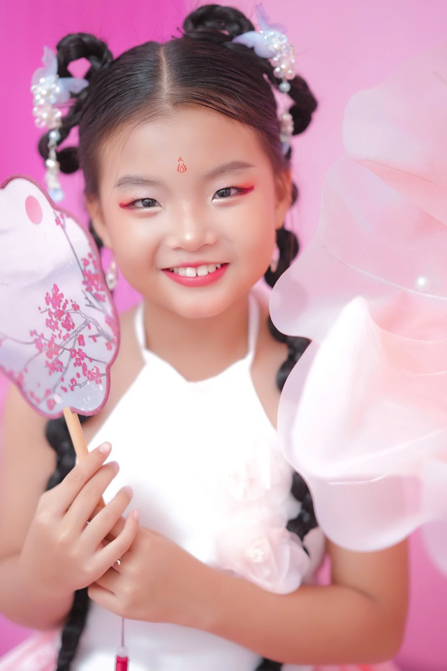 La Gia Hân toả sáng với ca khúc "Cuội ơi" trong "Vườn Âm Nhạc" - Rộn ràng trăng thu- Ảnh 4.
