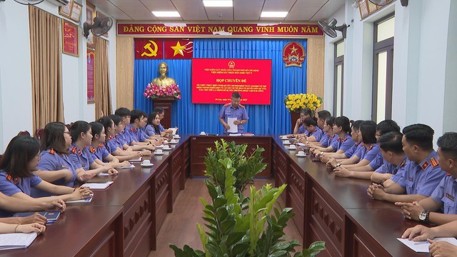 TP. Hồ Chí Minh chủ động triển khai Nghị quyết 205 để "không ai bị bỏ lại phía sau" - Ảnh 2.