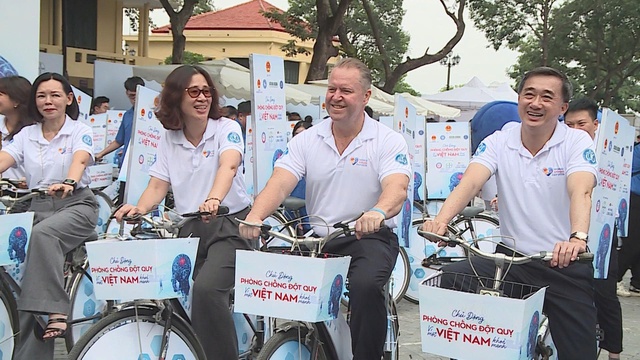 Chương trình hợp tác chiến lược quốc gia về phòng và quản lý đột quỵ - Ảnh 7.