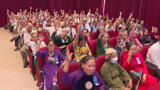 Phát huy tinh thần chiến đấu của các chiến sĩ Cách mạng bị địch bắt tù đày trong phát triển kinh tế - xã hội - Ảnh 4.