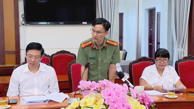 Đoàn đại biểu Quốc hội TP. Hồ Chí Minh lấy ý kiến góp ý nhiều dự thảo Luật quan trọng - Ảnh 4.