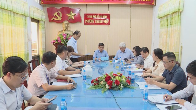 Lãnh đạo Tp. Hồ Chí Minh khảo sát hiện trạng sử dụng trụ sở các cơ quan khu vực Bình Dương - Ảnh 1.