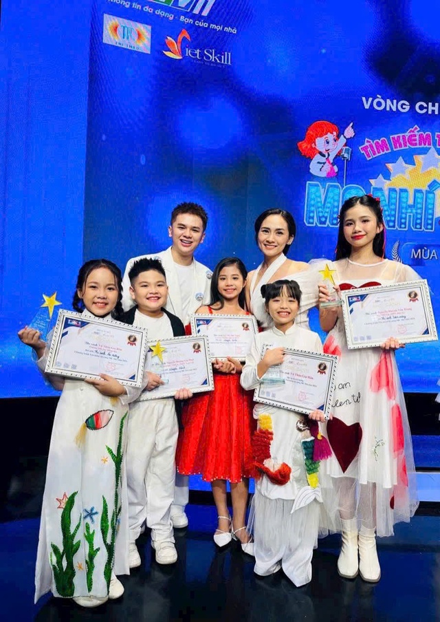 Đạo diễn – Diễn viên Hoàng Công Đạt: Người thầy tài năng chắp cánh cho những "ngôi sao nhí" - Ảnh 5.
