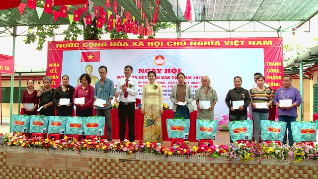 Phường Bình Tân phát động phong trào thi đua, lan tỏa tinh thần đoàn kết, xây dựng đô thị văn minh - Ảnh 4.