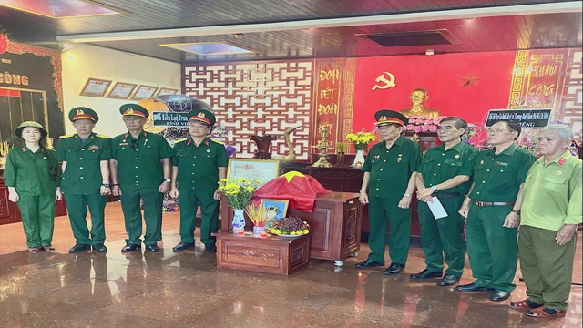Hỗ trợ đưa hài cốt liệt sĩ về quê hương, tiếp nối truyền thống đền ơn đáp nghĩa - Ảnh 1.