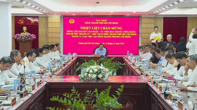 Thuế TP. Hồ Chí Minh: Hoàn thành nhiệm vụ thu ngân sách Chính phủ giao trước gần 2 tháng- Ảnh 1. Thuế TP. Hồ Chí Minh: Hoàn thành nhiệm vụ thu ngân sách Chính phủ giao trước gần 2 tháng- Ảnh 1.