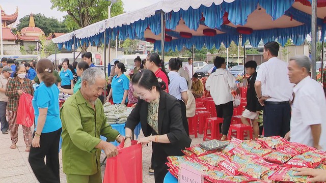 Vươn khơi 2 | Bứt phá xuất khẩu phía Đông TP. Hồ Chí Minh nhờ lợi thế logistics - Ảnh 3.