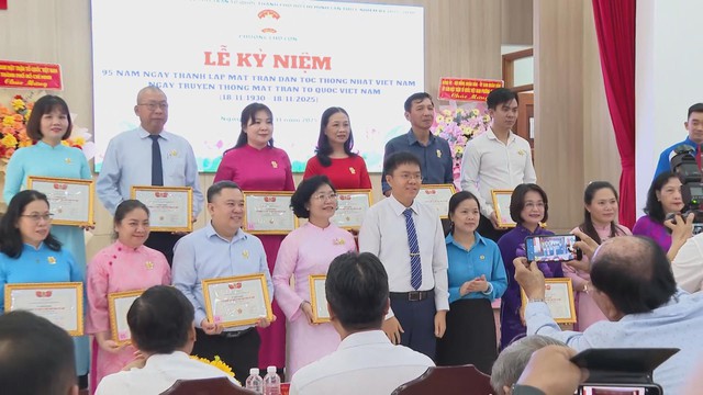 Từ phong trào thi đua đến hành động vì cộng đồng ở phường Chợ Lớn- Ảnh 5.