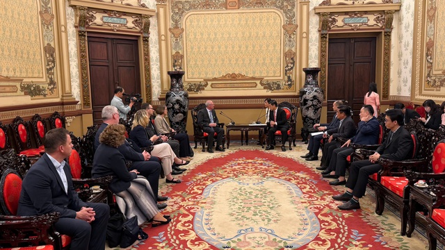 Lãnh đạo TP. HCM tiếp Thứ trưởng Bộ Kinh tế, Du lịch, Nông nghiệp và Lâm nghiệp bang Sachsen-Anhalt, Cộng hòa Liên bang Đức - Ảnh 2.