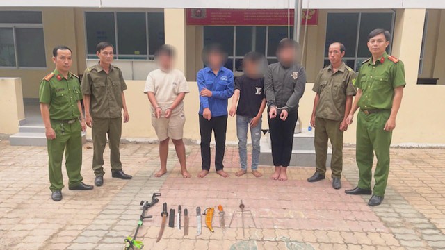 60 Giây ngày 14/11/2025 I Phá đường dây mua bán khoảng 7 tấn pháo xuyên quốc gia qua không gian mạng - Ảnh 5.