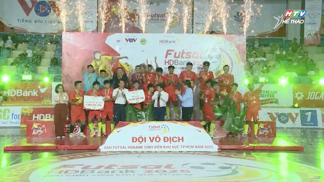 Đại học Nông Lâm vô địch giải Futsal sinh viên khu vực TP. Hồ Chí Minh - Ảnh 1.