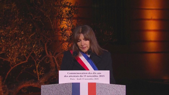 Pháp tưởng niệm 10 năm vụ tấn công khủng bố ở Paris- Ảnh 3.