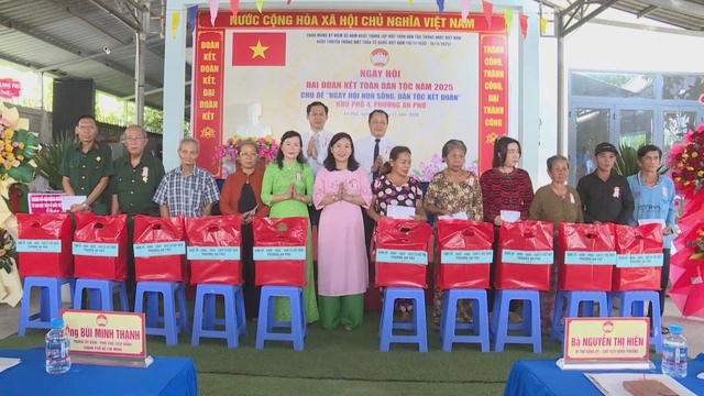 Khu phố 4 phường An Phú tổ chức Ngày hội Đại đoàn kết toàn dân tộc - Ảnh 2.