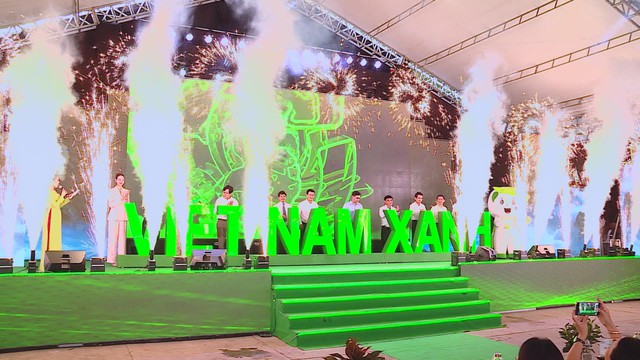 Thúc đẩy tiêu dùng xanh tại Ngày hội Việt Nam Xanh 2025- Ảnh 1. Thúc đẩy tiêu dùng xanh tại Ngày hội Việt Nam Xanh 2025- Ảnh 1.